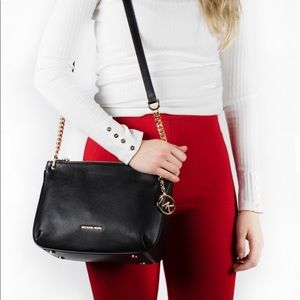 Michael Kors Lillie LG Messanger Leather Black